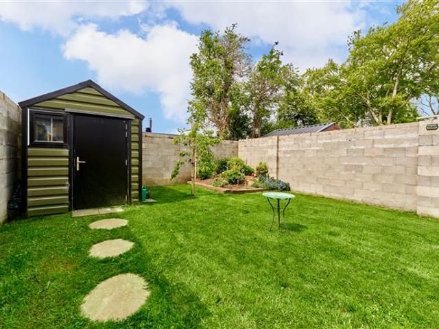 8 Coachyard Avenue, Coachyard Manor, Enfield, Co. Meath Edward Carey Property 4927 MyHome. Ie Residential