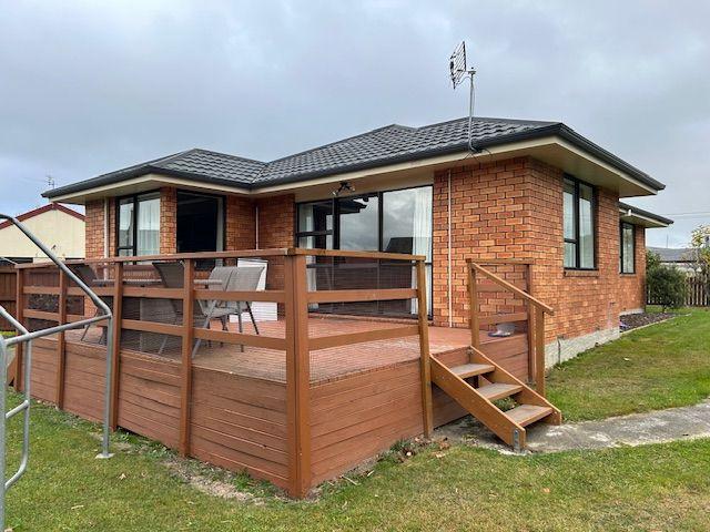 8 Coleridge St