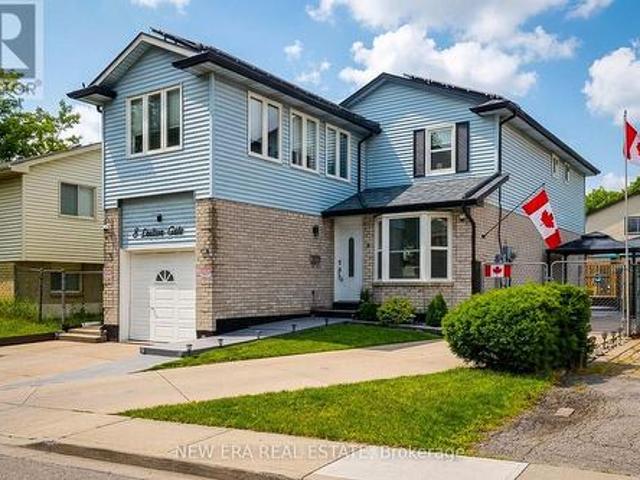 8 Dalton Gate, Hamilton, ON, L8J 1Z4 house for sale | Listing ID X13432 | Royal LePage