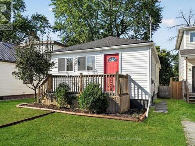 8 David Street, St. Catharines Western Hill, ON, L2S 1C2 house for sale | Listing ID X13692 | Royal LePage