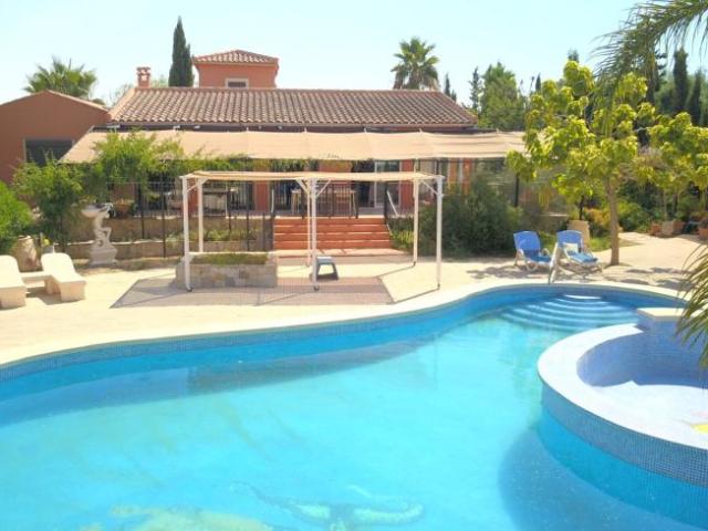 8 Dormitorio Casa Catral Spanien 100497258