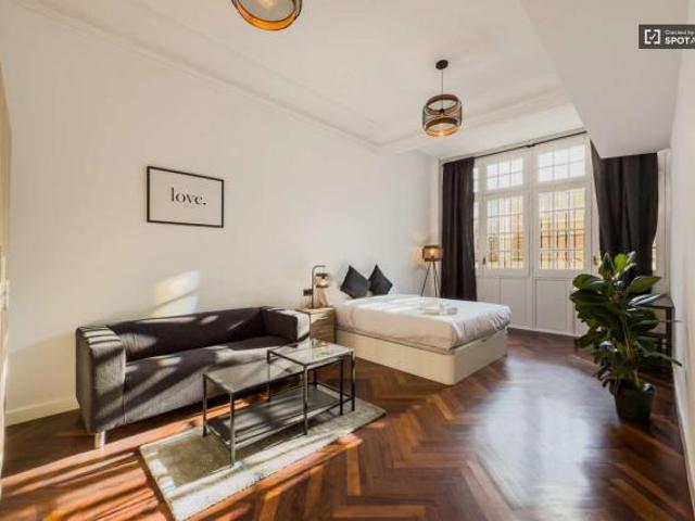 8 Dormitorio Apartamentos Barcelona Barcelona 83591571