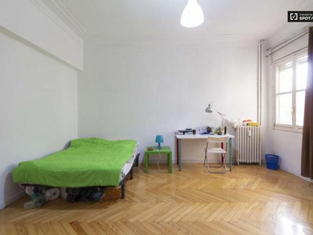 8 Dormitorio Shared Living/Roommate Madrid Madrid 61366295