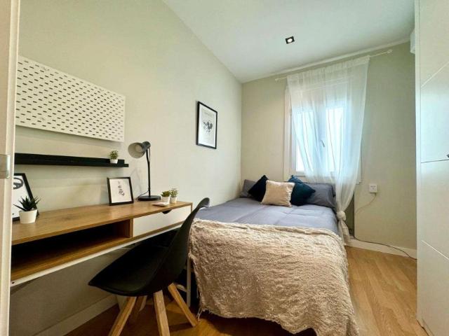 8 Dormitorio Shared Living/Roommate Madrid Madrid 96656832
