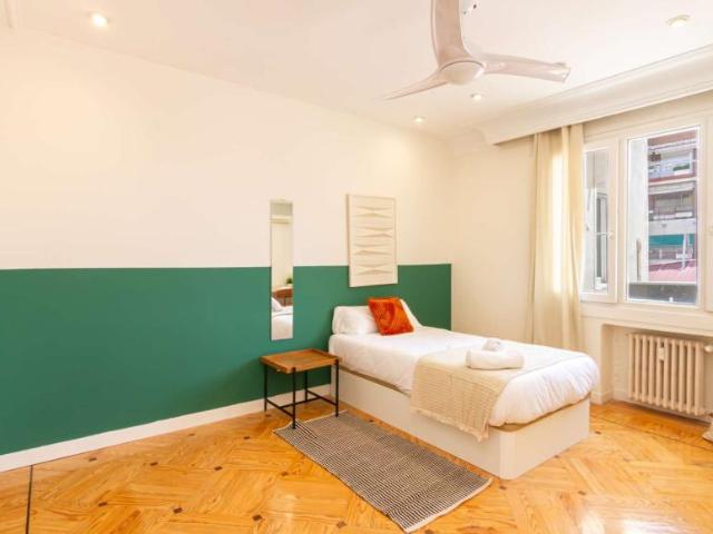 8 Dormitorio Shared Living/Roommate Madrid Madrid 98343166