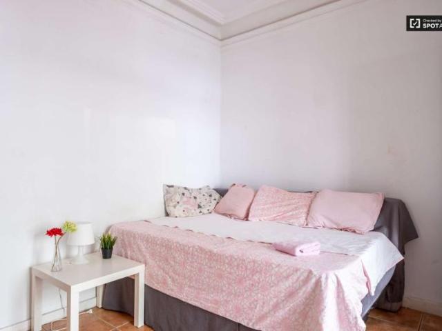 8 Dormitorio Shared Living/Roommate Madrid Madrid LS101823146