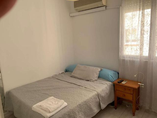 8 Dormitorio Shared Living/Roommate Malaga Malaga LS101765097