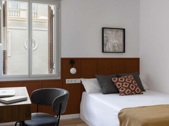 8 Dormitorio Shared Living/Roommate Barcelona Barcelona 104845235