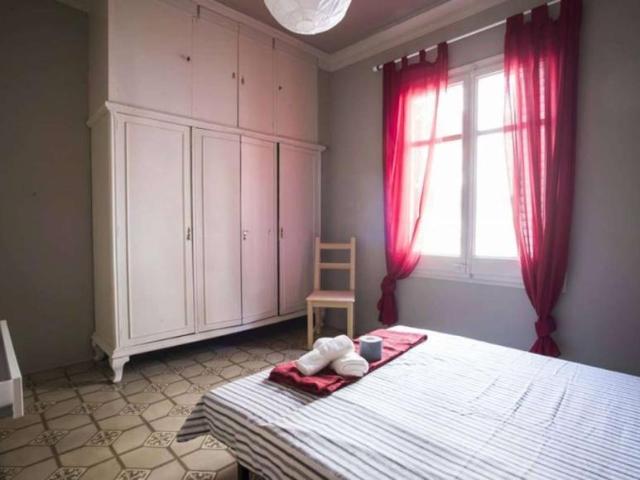8 Dormitorio Shared Living/Roommate Barcelona Barcelona 101811004