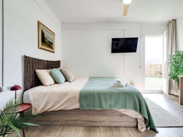 8 Dormitorio Shared Living/Roommate Barcelona Barcelona 101813623