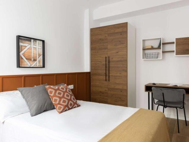 8 Dormitorio Shared Living/Roommate Barcelona Barcelona 102437874