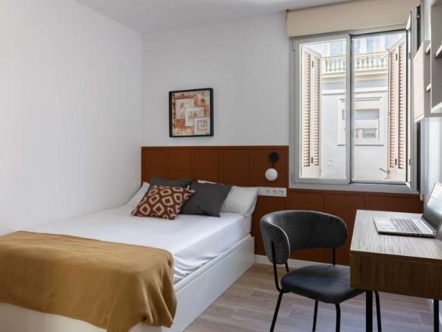 8 Dormitorio Shared Living/Roommate Barcelona Barcelona 102437876