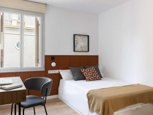 8 Dormitorio Shared Living/Roommate Barcelona Barcelona 102437878