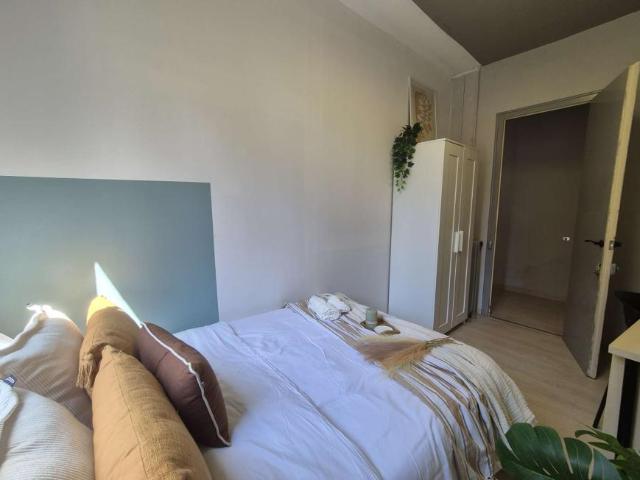 8 Dormitorio Shared Living/Roommate Barcelona Barcelona 91329768