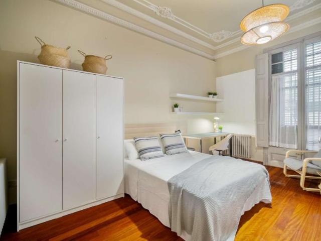 8 Dormitorio Shared Living/Roommate Barcelona Barcelona 92823619