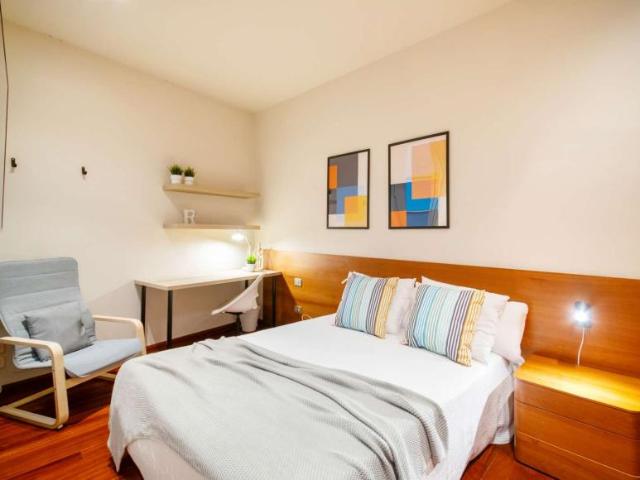 8 Dormitorio Shared Living/Roommate Barcelona Barcelona 92823623