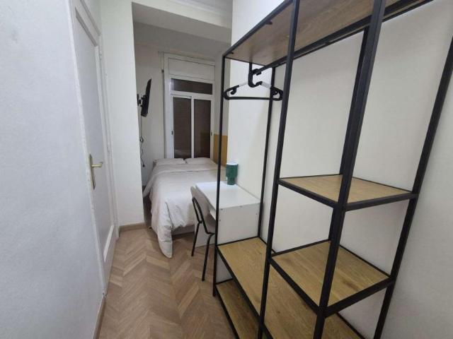 8 Dormitorio Shared Living/Roommate Barcelona Barcelona 95854676