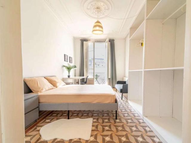 8 Dormitorio Shared Living/Roommate Barcelona Barcelona 96656956