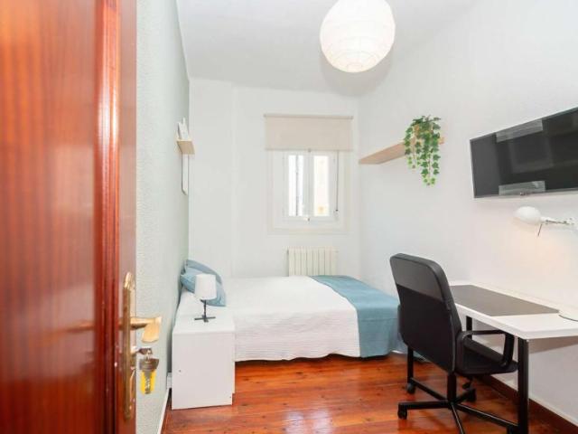 8 Dormitorio Shared Living/Roommate Pamplona Pamplona 104846037