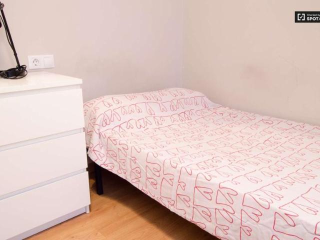 8 Dormitorio Shared Living/Roommate Valencia Valencia 91327336