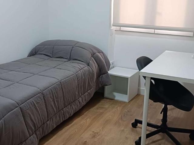 8 Dormitorio Shared Living/Roommate Zaragoza Zaragoza 98342453