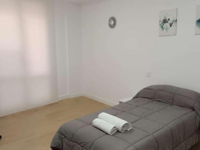 8 Dormitorio Shared Living/Roommate Zaragoza Zaragoza 98342887