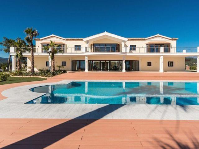 8 Dormitorio Villa Benahavís Málaga 63429815