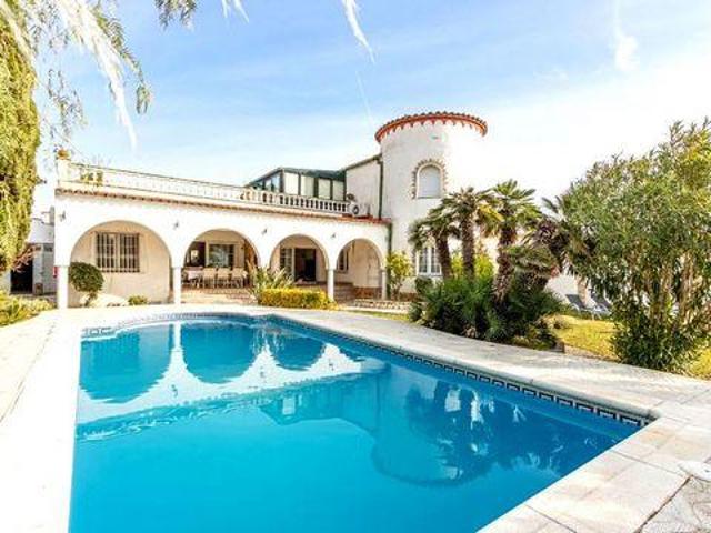 8 Dormitorio Villa Girona CataluñaCatalonia 98303689