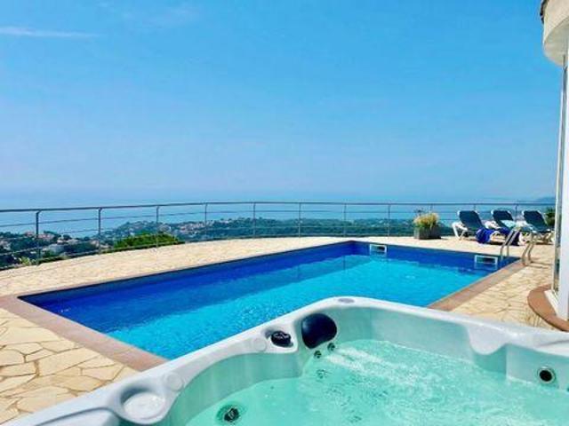 8 Dormitorio Villa Lloret De Mar CataluñaCatalonia 98303701