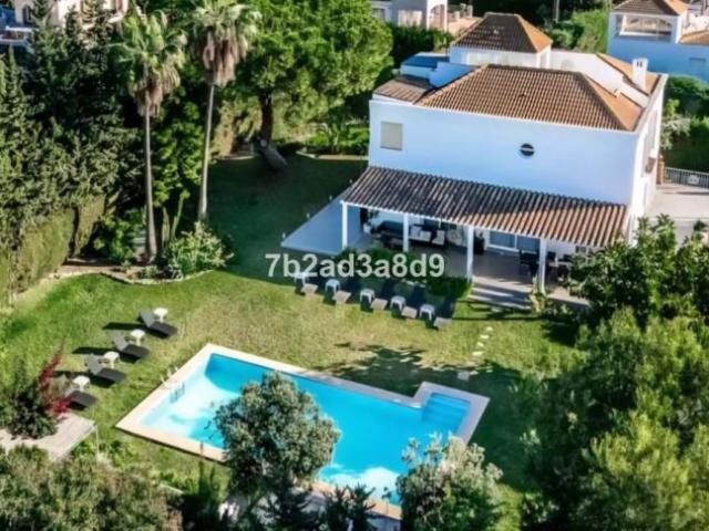 8 Dormitorio Villa Málaga Andalusia 98165557