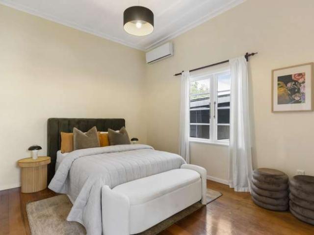 8 Evelyn Street, Eden Terrace, Auckland City
