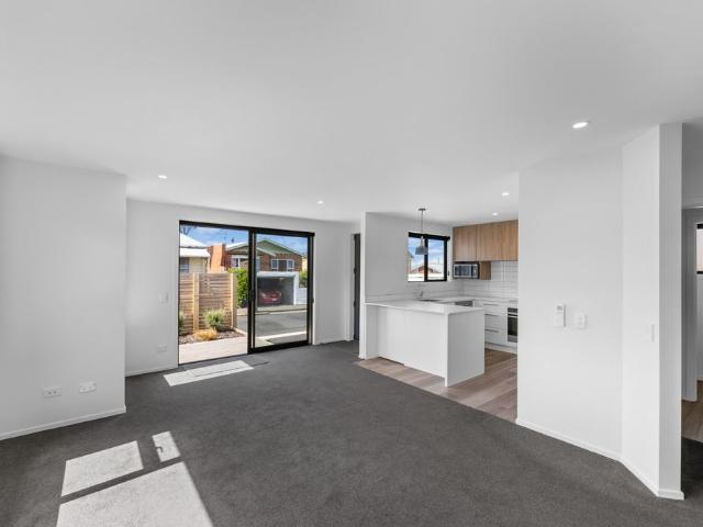 8 Edwin Street, Caversham