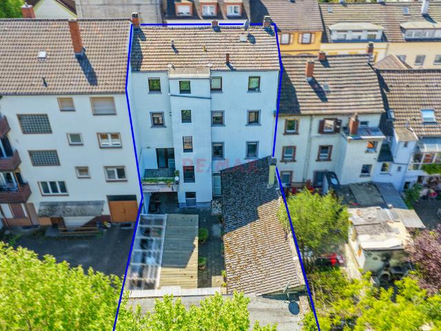 8 Familienhaus mit über 8 % Rendite Kapitalanlage und Handwerker aufgepasst !