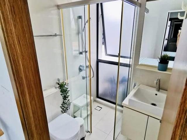 8 Farrer Suites D8, Apartment