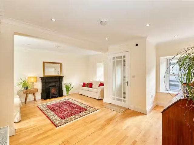 8 Flower Hill, Navan, Meath