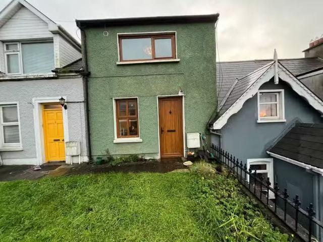 8 Glen View, Old Youghal Road, Dillons Cross, Co. Cork, T23P2N.