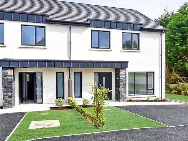 8 Gleann Glas, Lismonaghan, Letterkenny, Co. Donegal