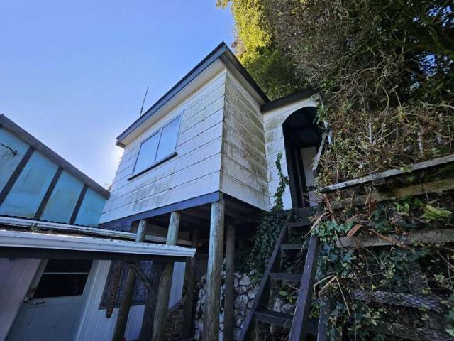 8 Hall Jones Street, Runanga, Greymouth