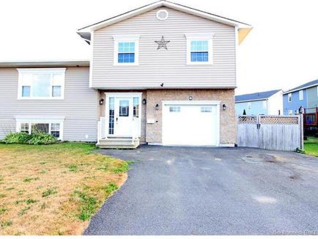 8 Hallihan Dr, Oromocto, NB, E2V 0C5 house for sale | Listing ID NB145801 | Royal LePage