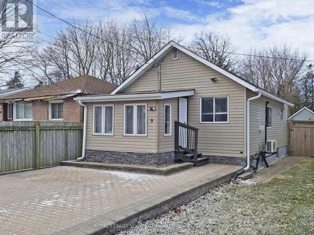 8 Hardwood Drive, Georgina, ON, L0E 1L0 house for sale | Listing ID N12071 | Royal LePage
