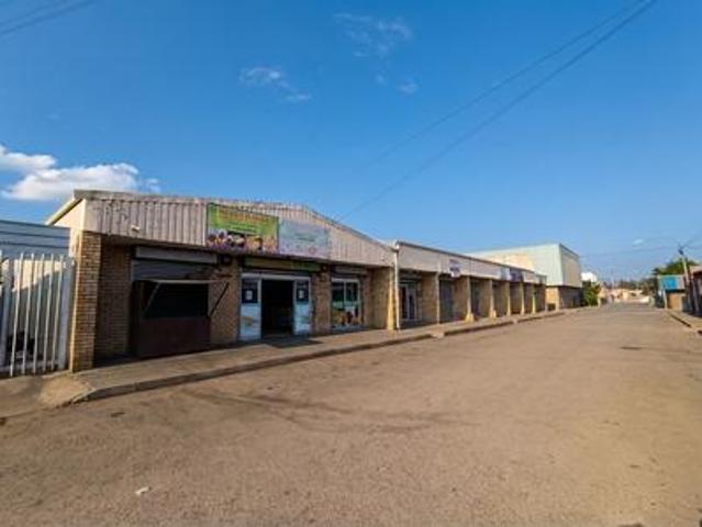 8 high yielding commercial propertie.