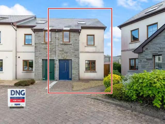 8 Ivy Crescent, Brooklawns, Sligo, Co. Sligo, F91EW8N is for s.