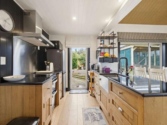 8 Island Terrace, Motunau, Hurunui