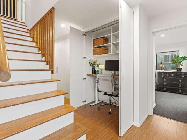 8 Jahan Lane, Cashmere, Christchurch City