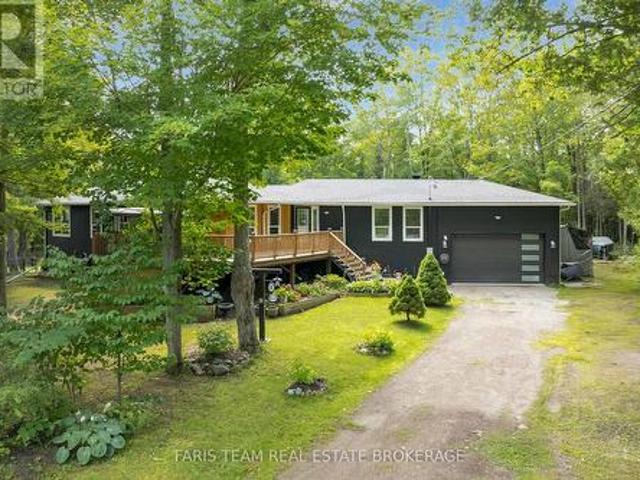 8 Joliet Crescent, Tiny, ON, L9M 1R2 house for sale | Listing ID S13658 | Royal LePage