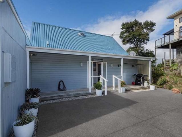 8 Kakapu Road, Russell, Far North