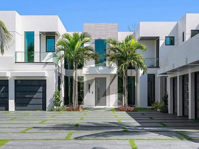 8 Kanal Farm House Available For Rent In Badain Road Lahore Very Good Location per day