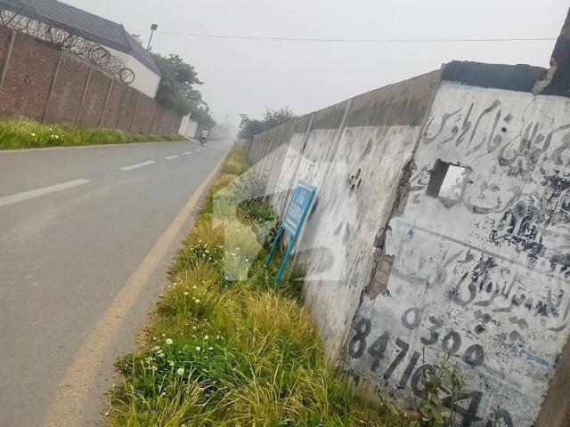 8 Kanal Farmhouse Land, Corner Plot With Boundary Walls