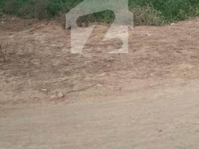 8 Kanal Farmhouse Land for Sale in Supreme Meadow