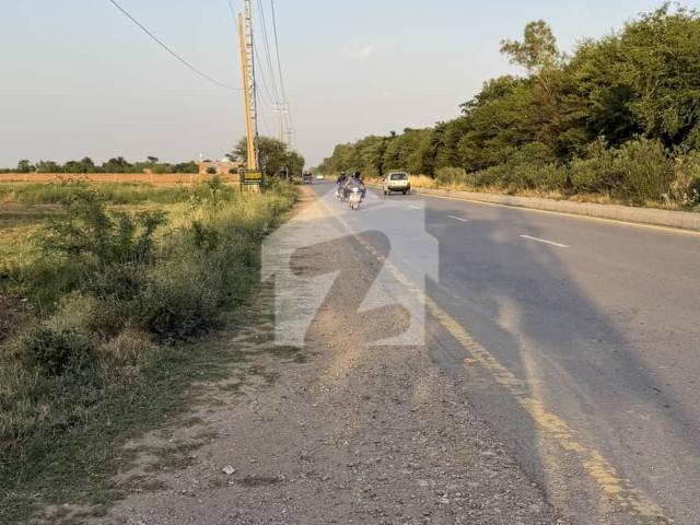 8 Kanal Land In Chakwal Farm House Plot